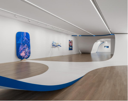 卡百利以“藝術品級墻面效果”煥新藝術空間——元美術館新展現正展出